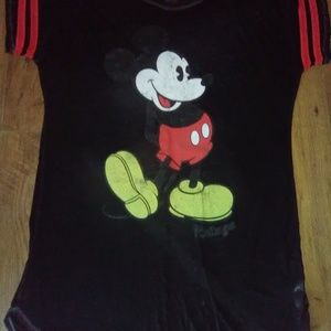 Disney Top/Lounge